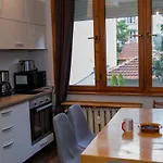 Central Sofia 3-Bedroom Apartment - Urban Art Gallery - Free Parking!